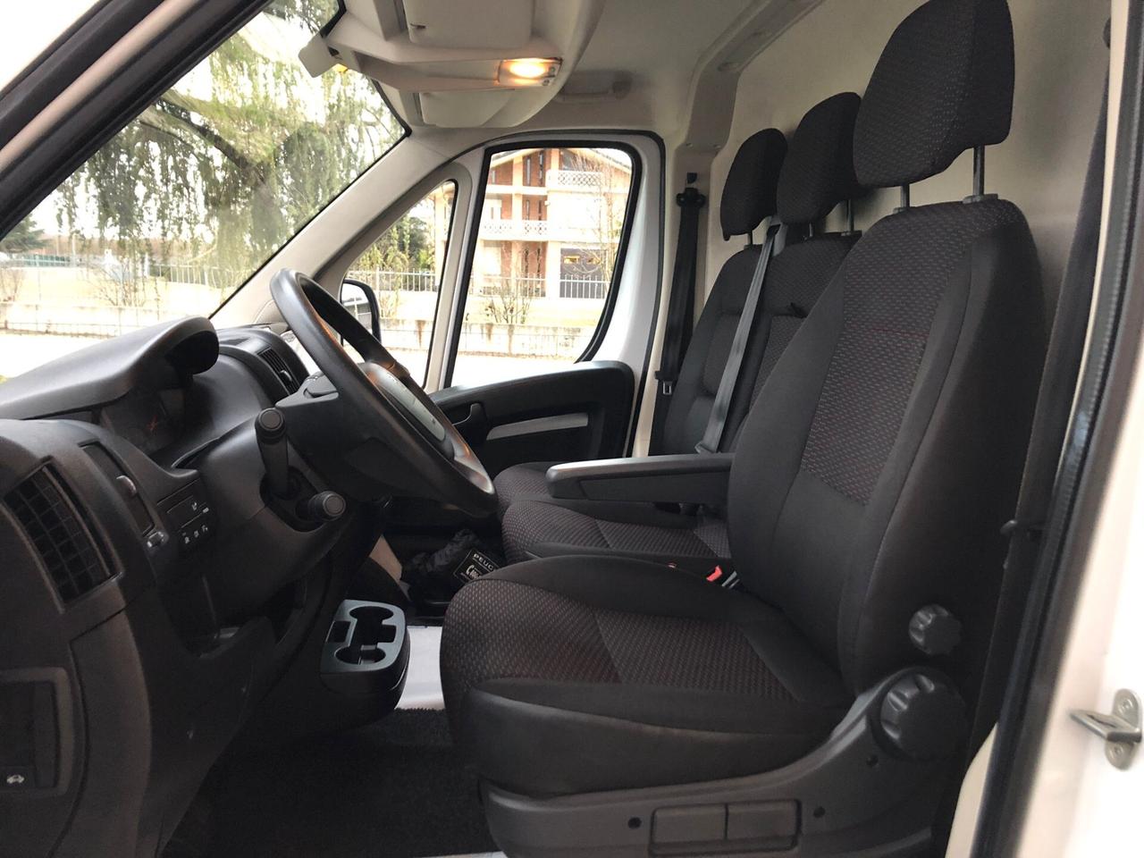 Peugeot BOXER 335 L3 H2 2.2 BlueHDi 165cv S&S 3 POSTI