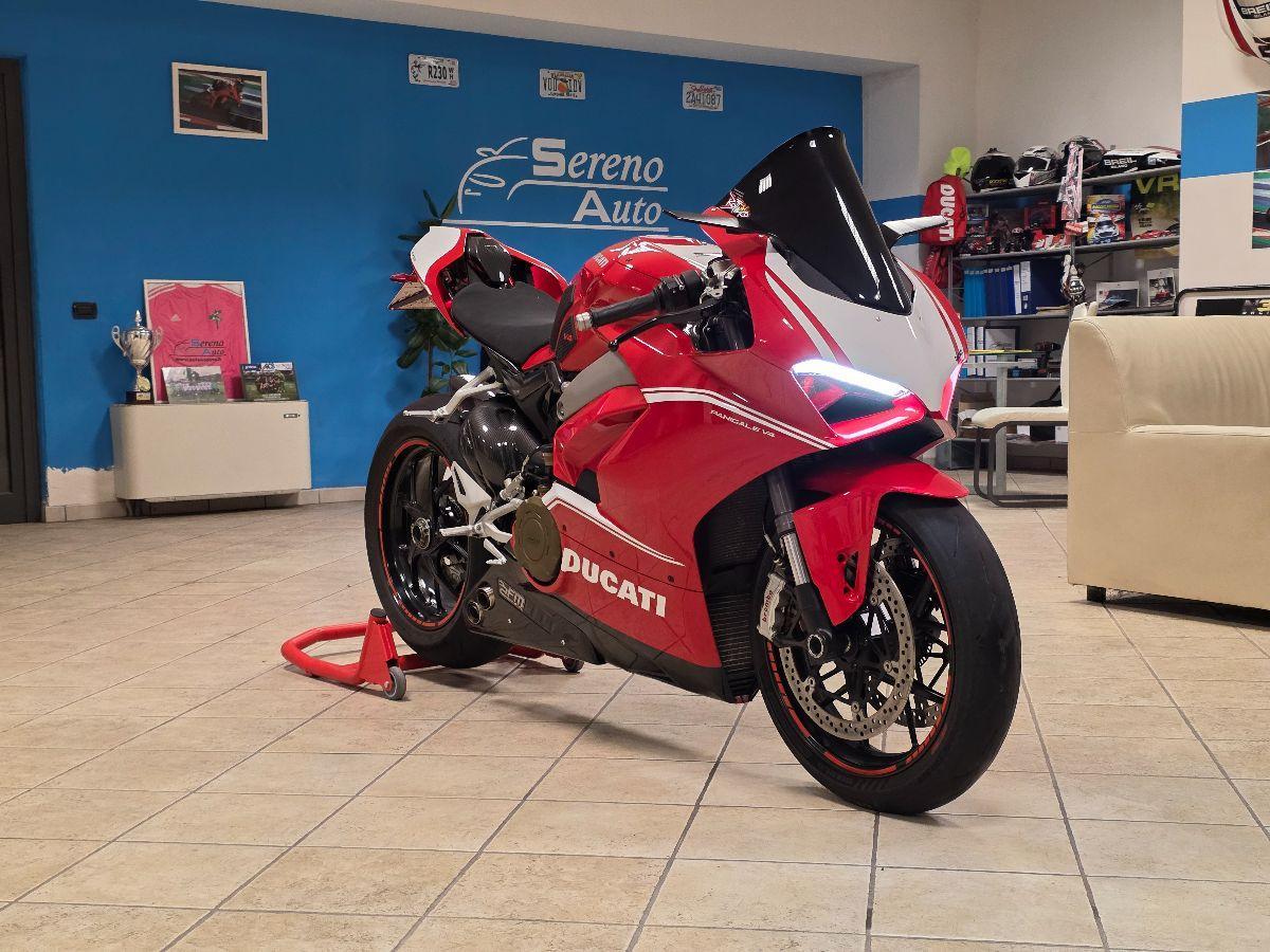DUCATI PANIGALE V4 CON SCARICO DESMO OK