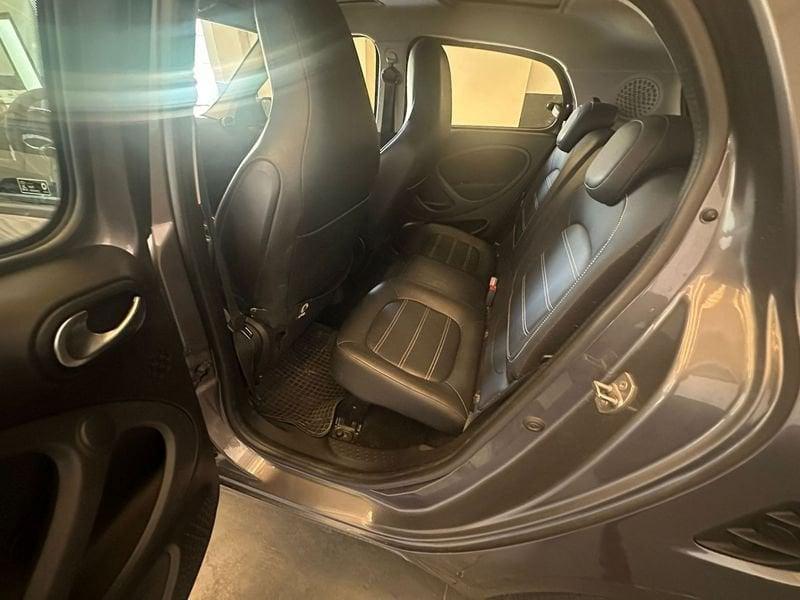 smart forfour forfour EQ Racingrey (22kw)