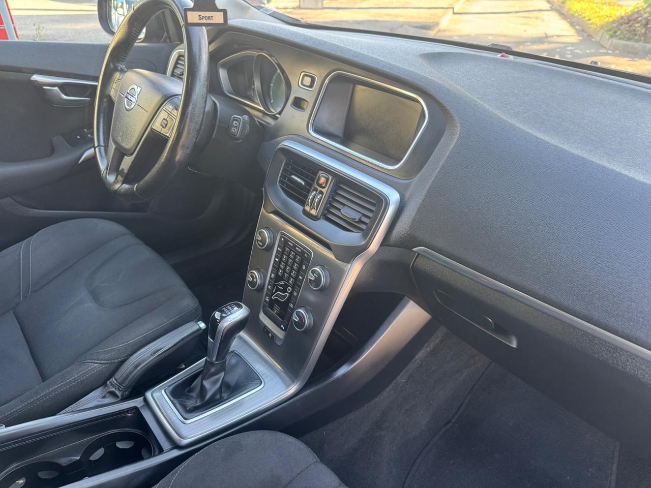 Volvo V40 D2 R-design 1.6 D neopaten garanzia 12m