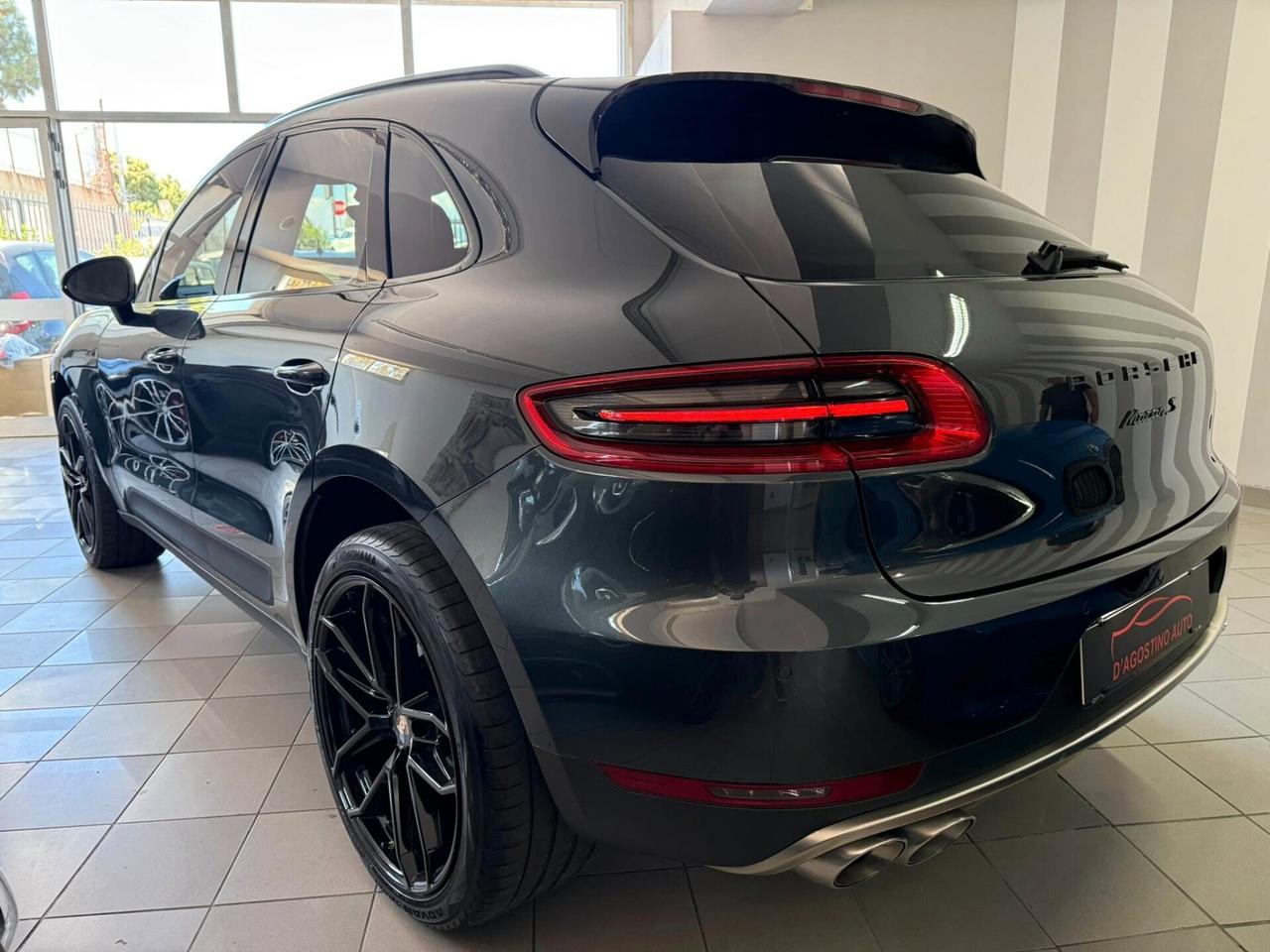 Porsche Macan 3.0 S Diesel Tetto