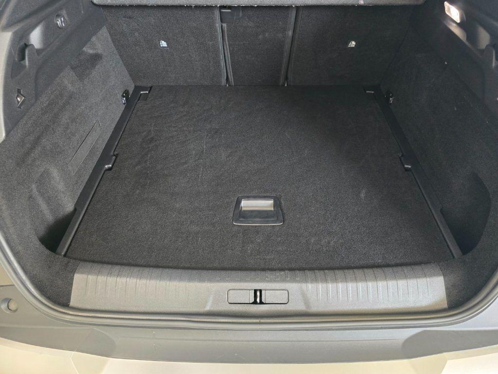 Peugeot 3008 Hybrid 145CV e-DCS6 Allure