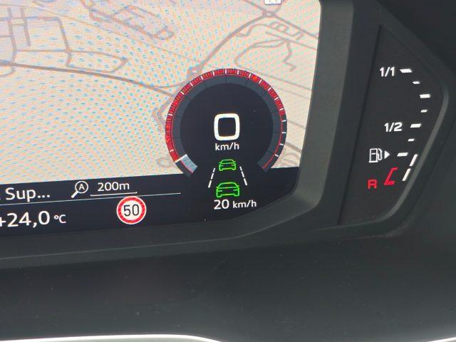 AUDI Q3 35 2.0 TDI S tronic UniPropietario ACC Radar LED