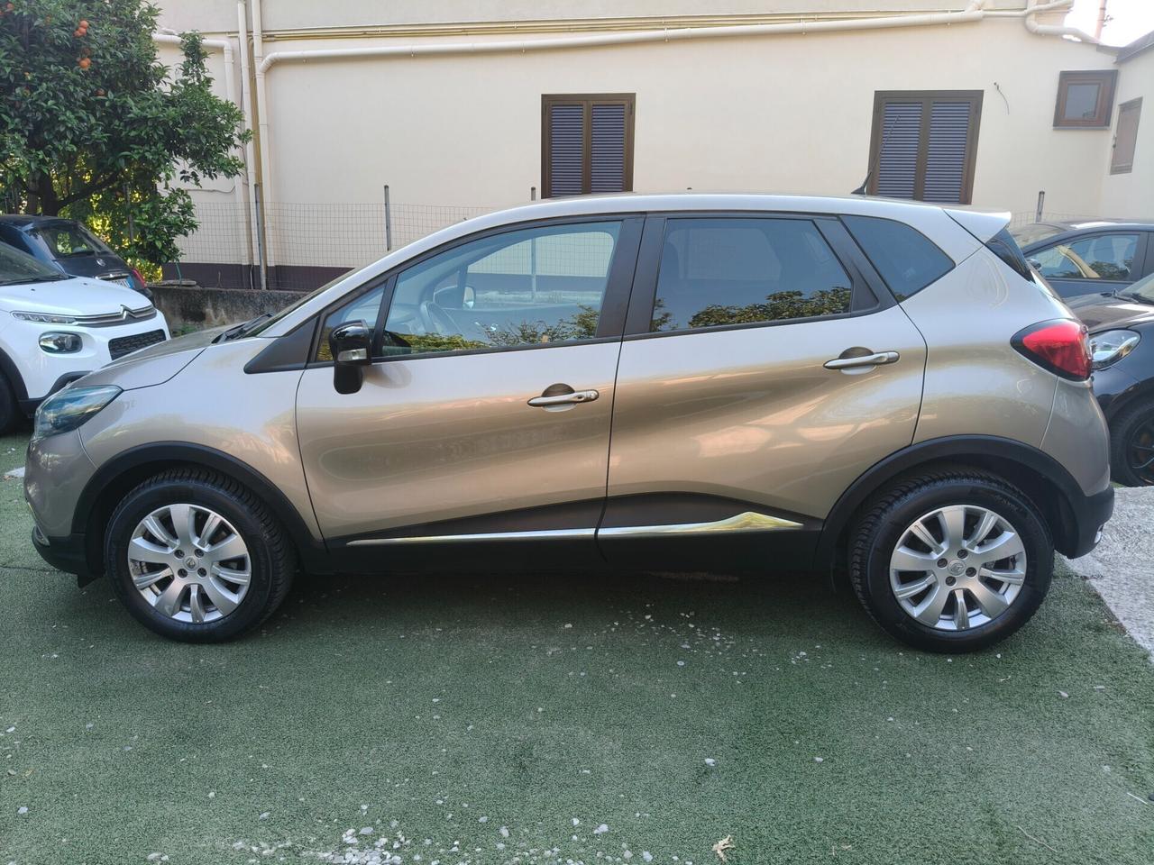 RENAULT CAPTUR 1.5 DCI 90CV FULL OPTIONAL