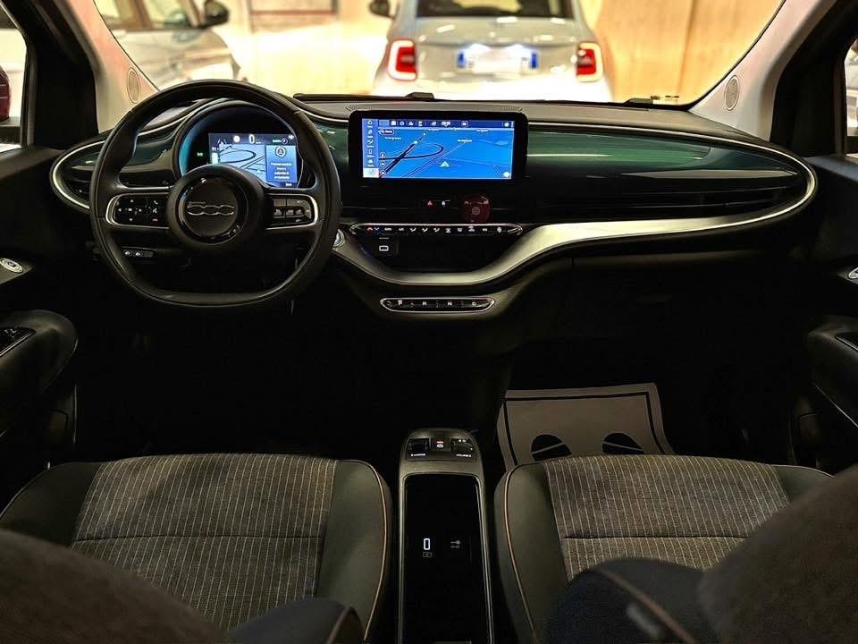 Fiat 500 500e Berlina 42 kWh Icon