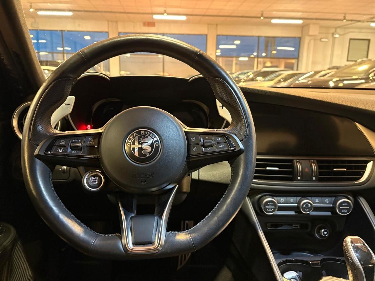 Alfa Romeo Giulia SPRINT 2.0 Turbo 280 CV AT8 AWD Q4 SPOTICAR