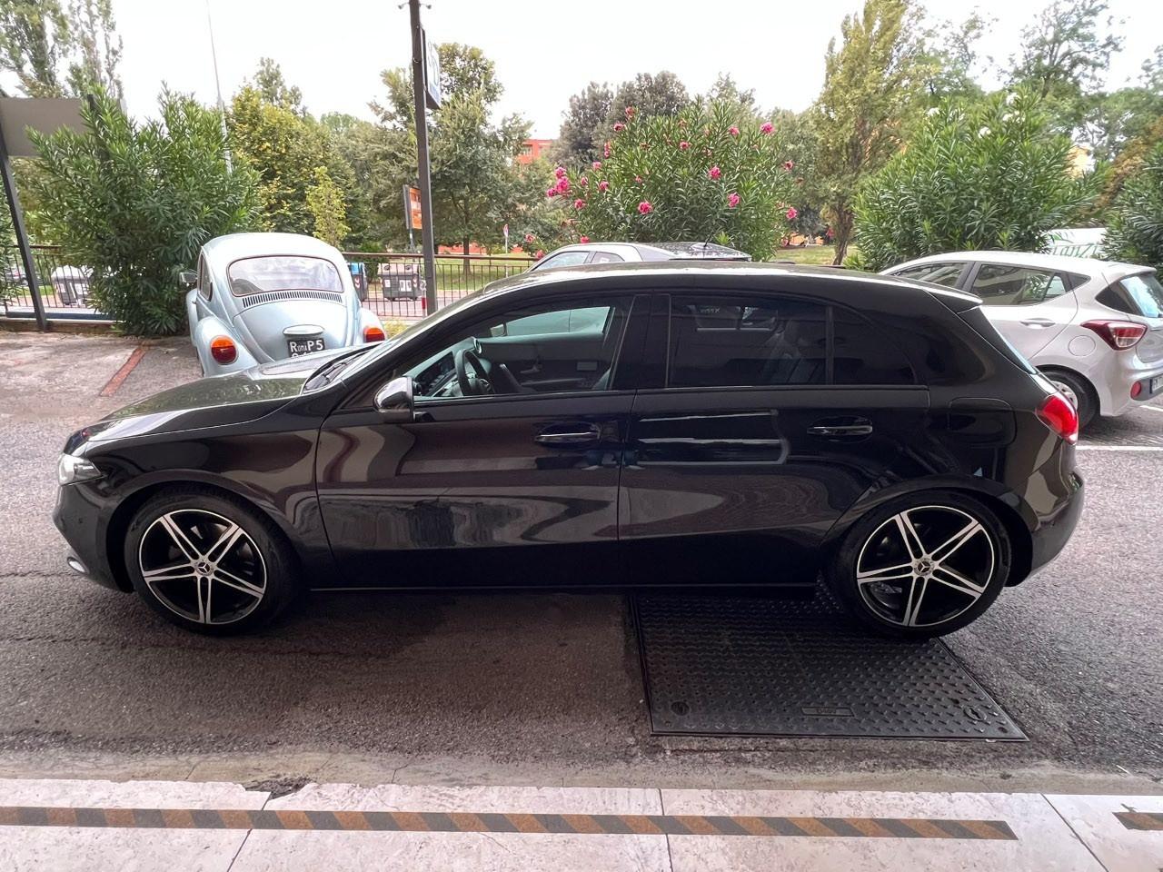 Mercedes A 200 D Sport 8G-DCT