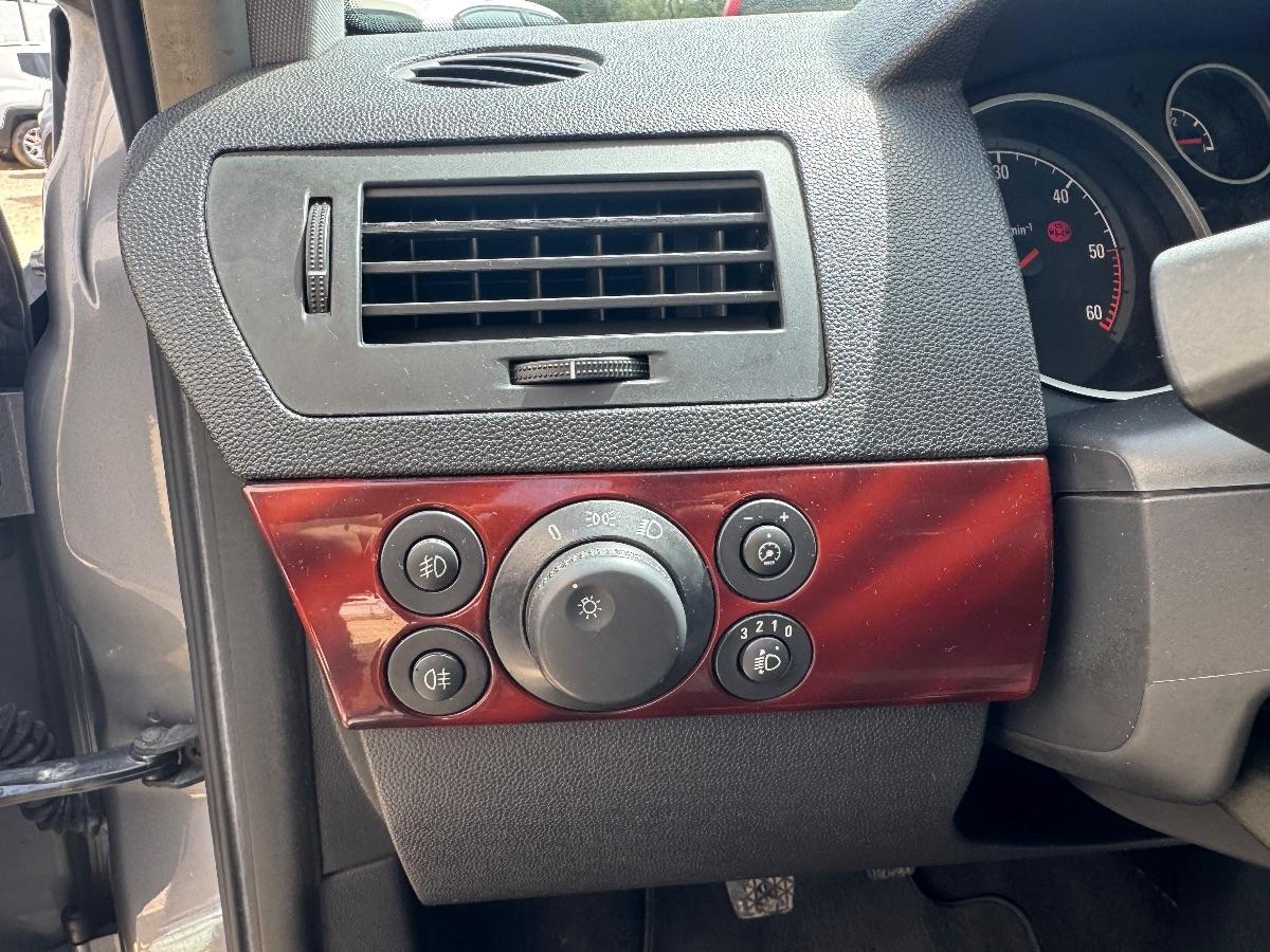 OPEL ASTRA 1.7 CDTI 101 CV 5p. Cosmo