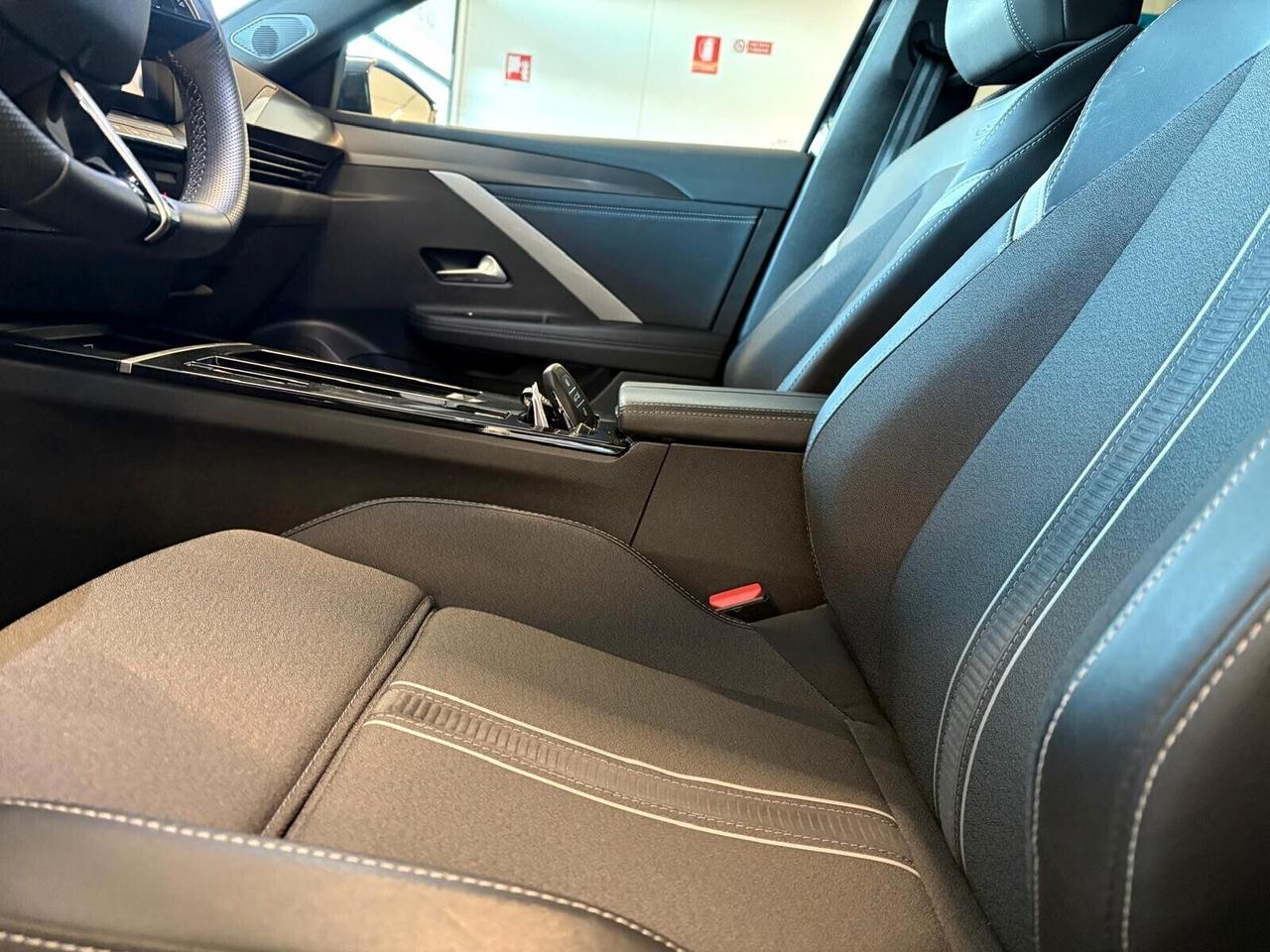 Opel Astra GS 1.2 Turbo 130 CV AT8 5p. SPOTICAR