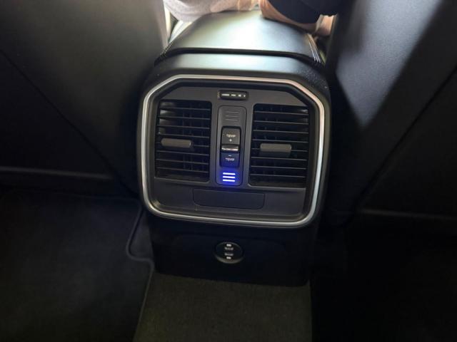 PORSCHE Macan T-2.0-Panorama-Sport Chrono-Led-Iva Esposta-