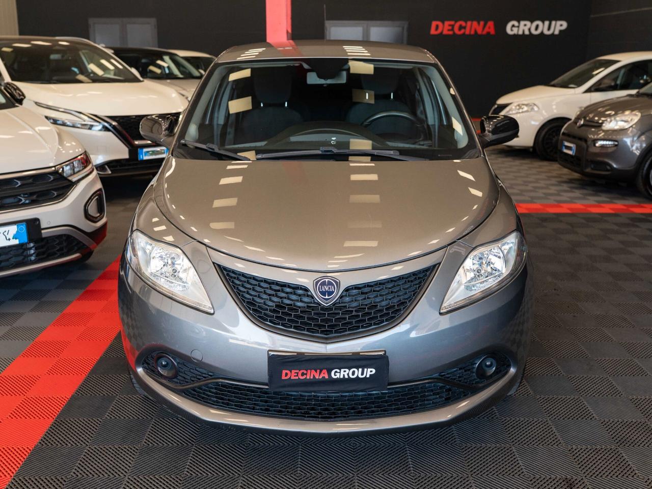 Lancia Ypsilon 1.2 69 cv GPL Gold
