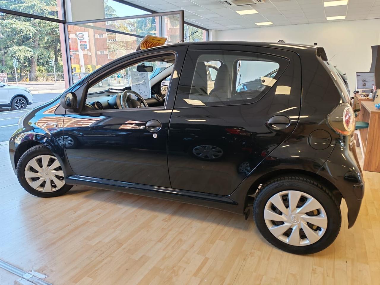 Toyota Aygo - SEMPRE TAGLIANDATA !!!