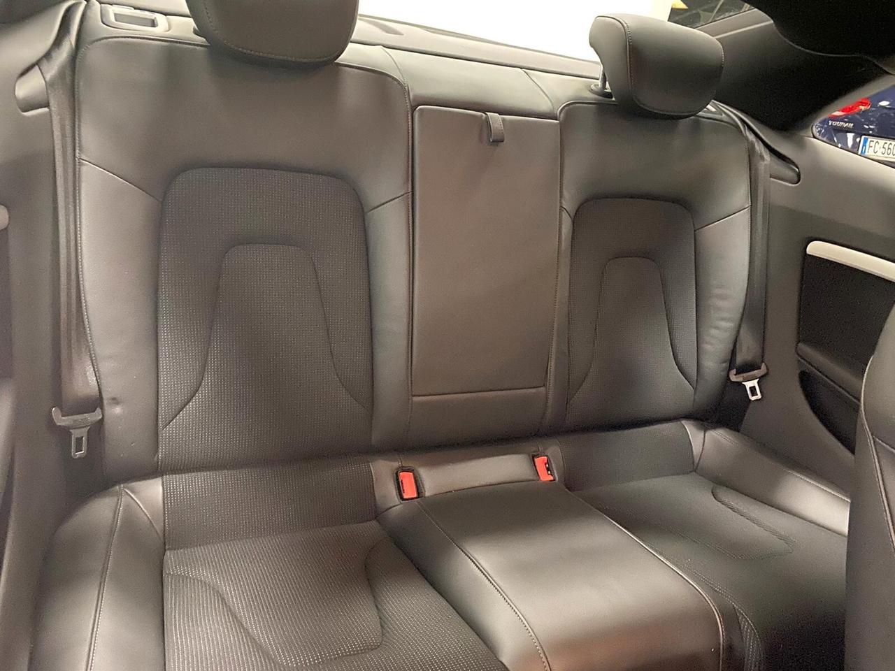 Audi A5 3.0 V6 TDI quattro S-tronic S-line