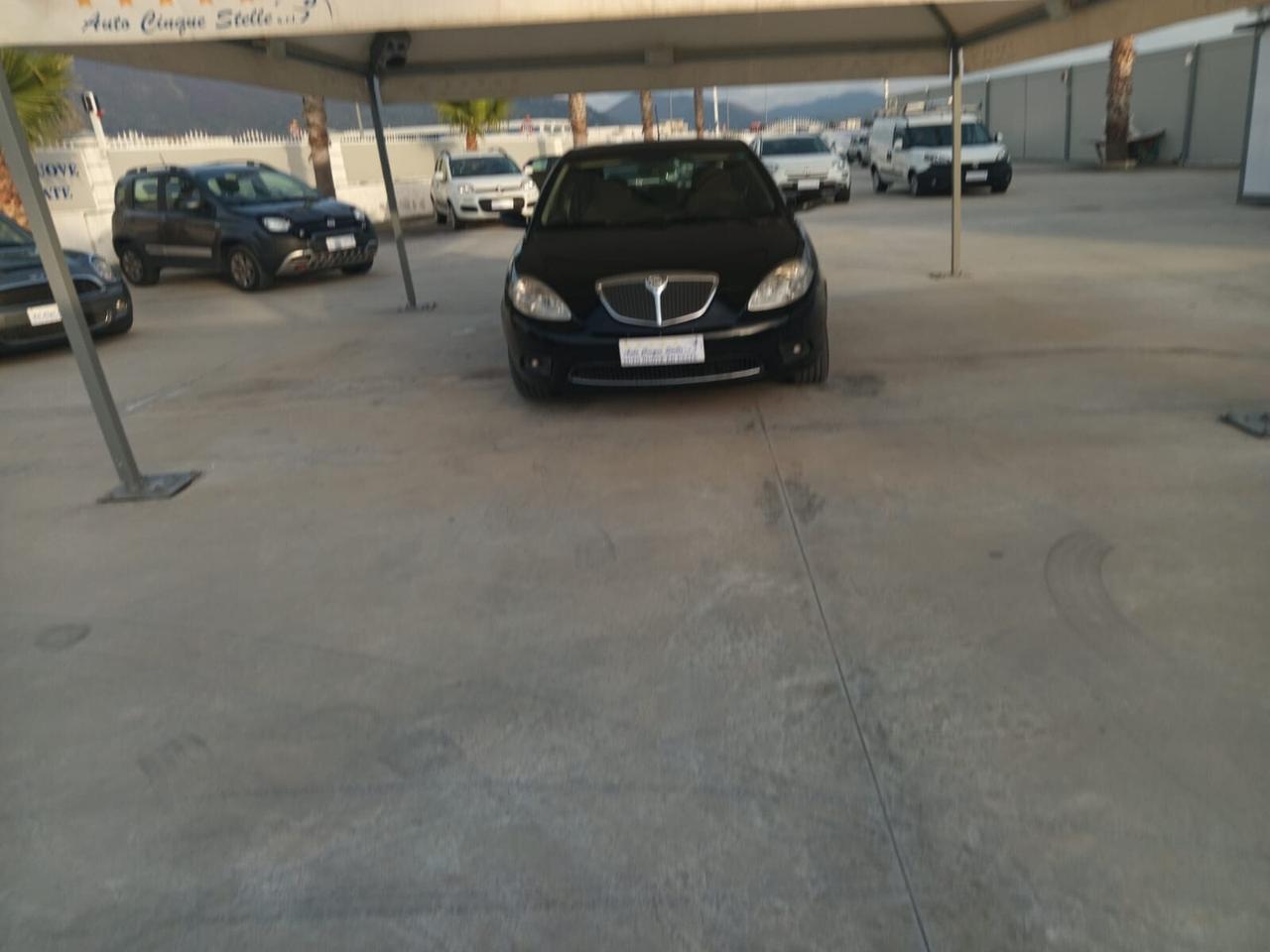 Ypsilon 1.3 DISEL MODELLO VECCHIO AFFIDABILE