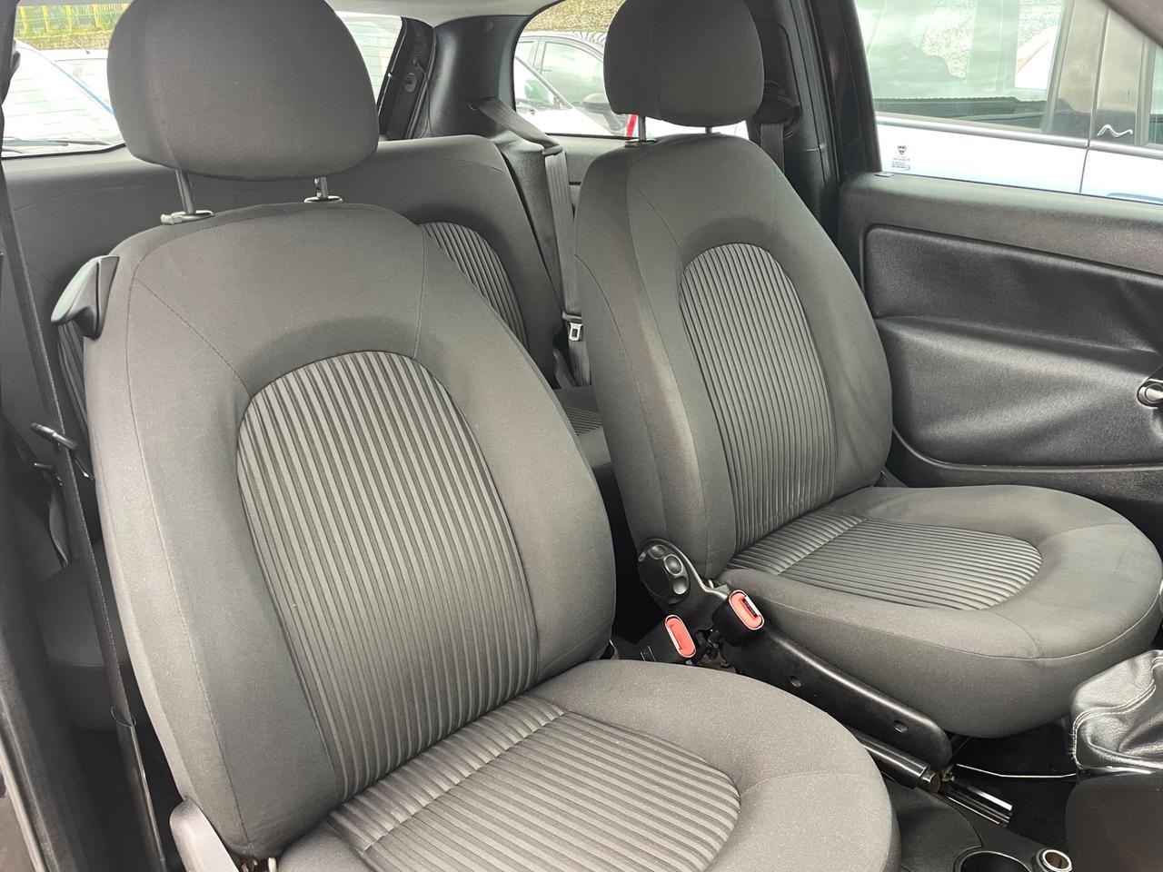 LANCIA YPSILON 1.2 BENZINA 69 (CV) 2010