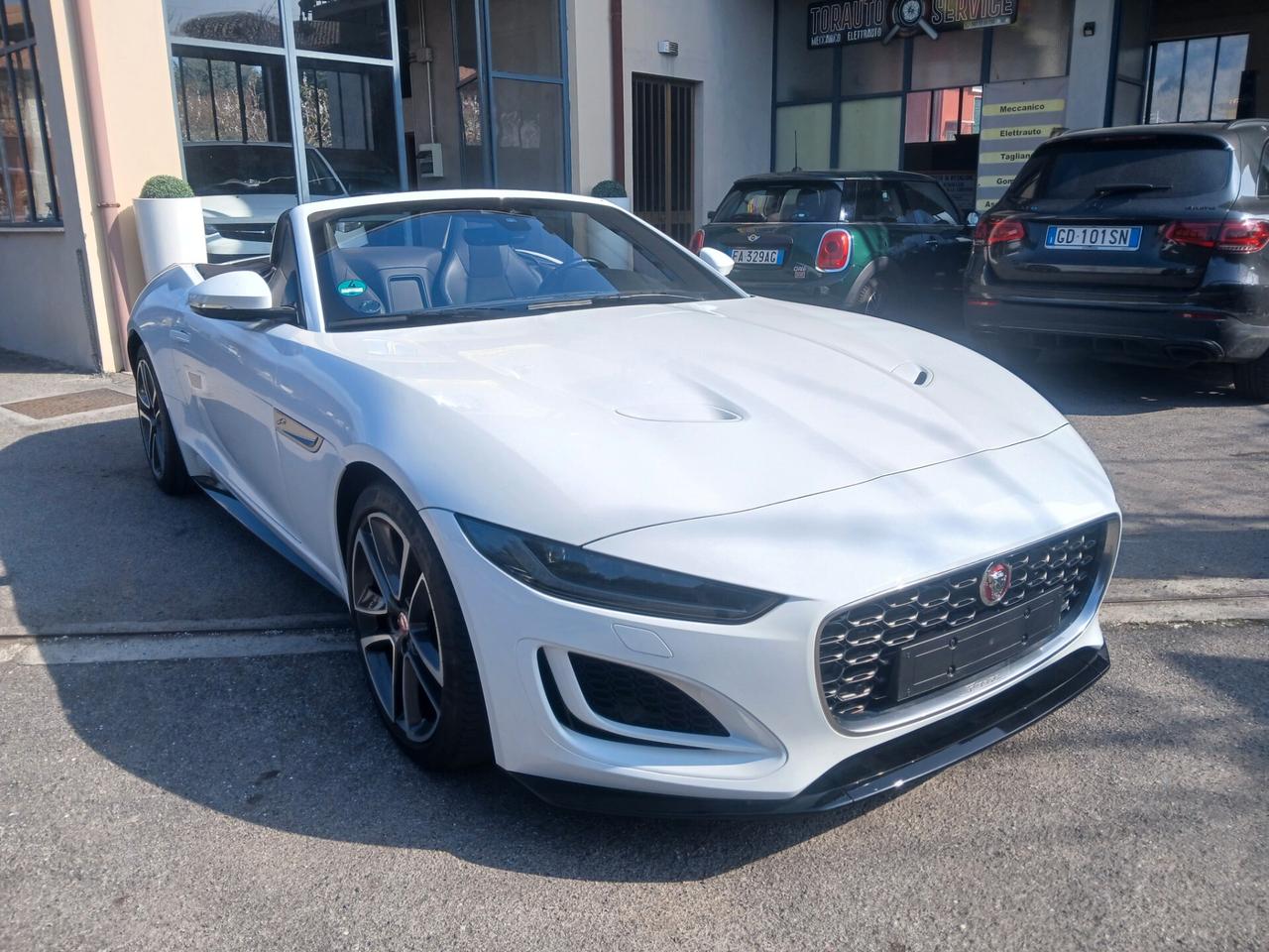 Jaguar F-Type 2.0 aut. Convertibile R-Dynamic 2021