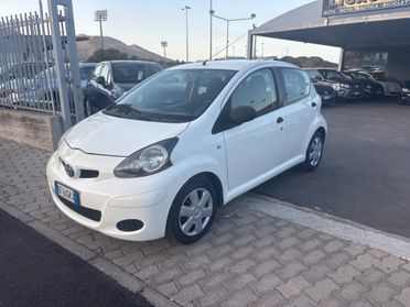 Toyota Aygo 1.0 12V VVT-i 5 porte Now Connect