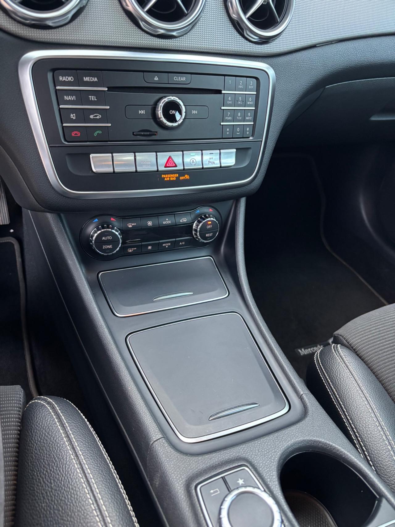 Mercedes-benz GLA 200 d Automatic Sport 2019