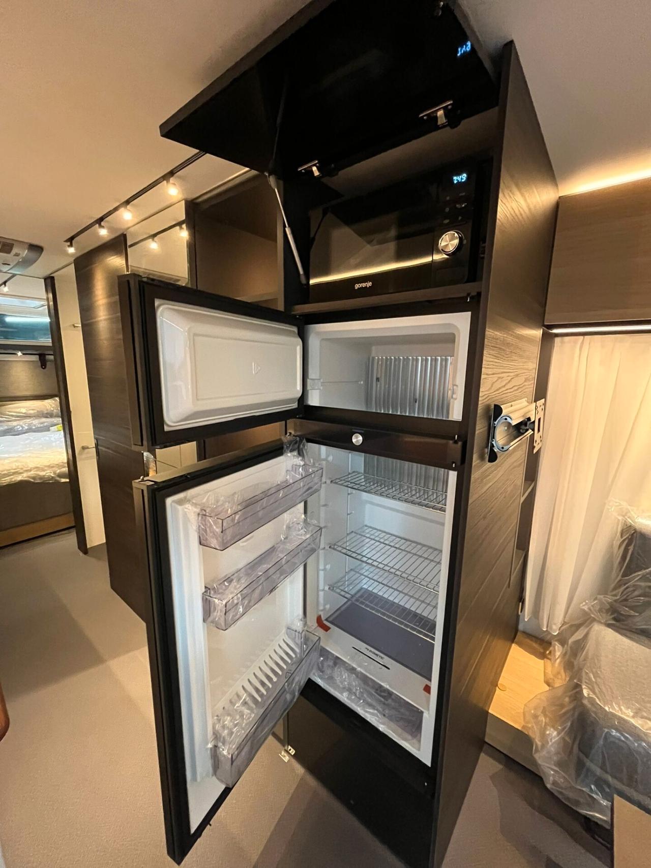 Adria Astella 754 DP