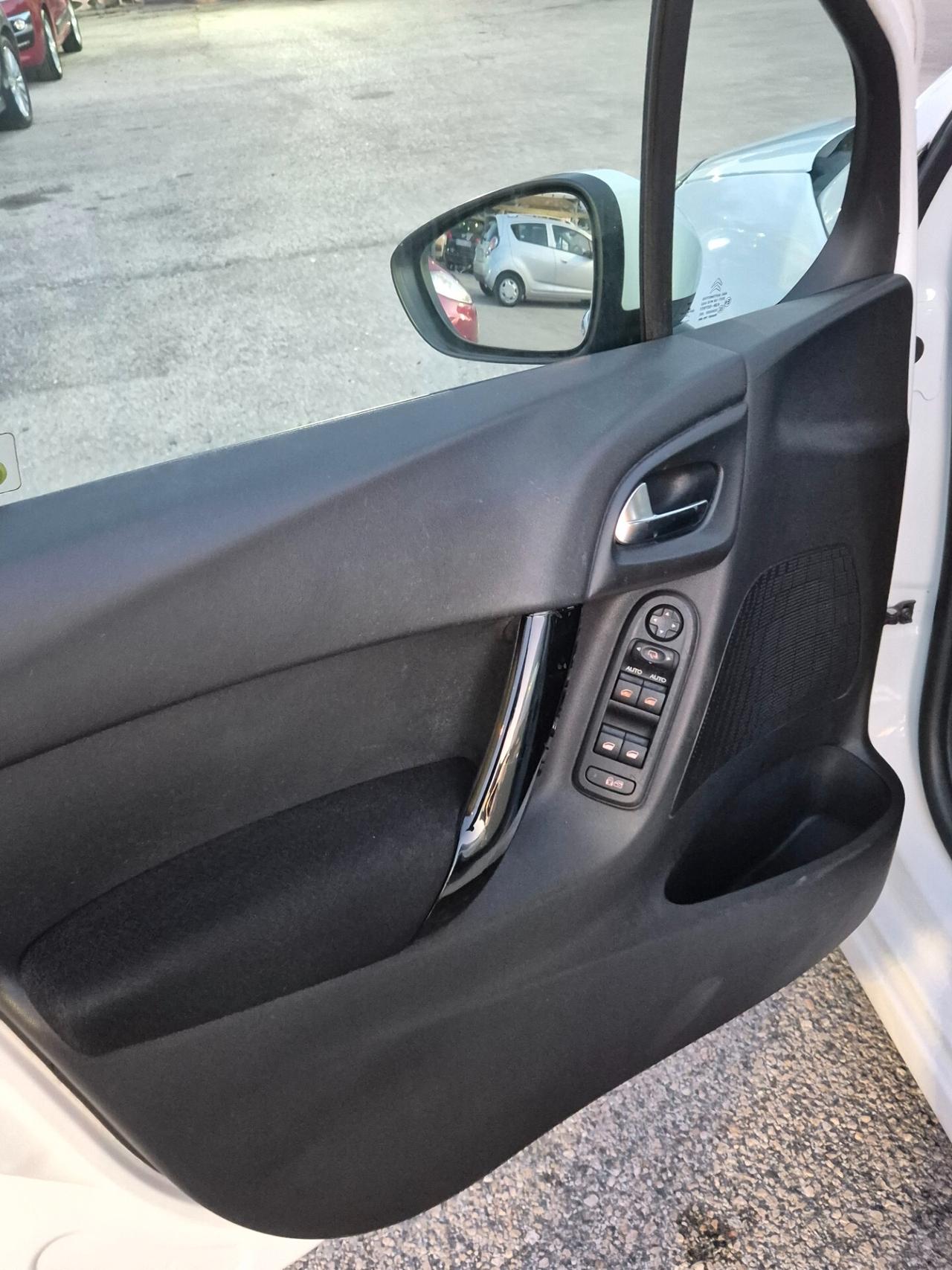 Citroen C3 1.2 VTi 82 Exclusive