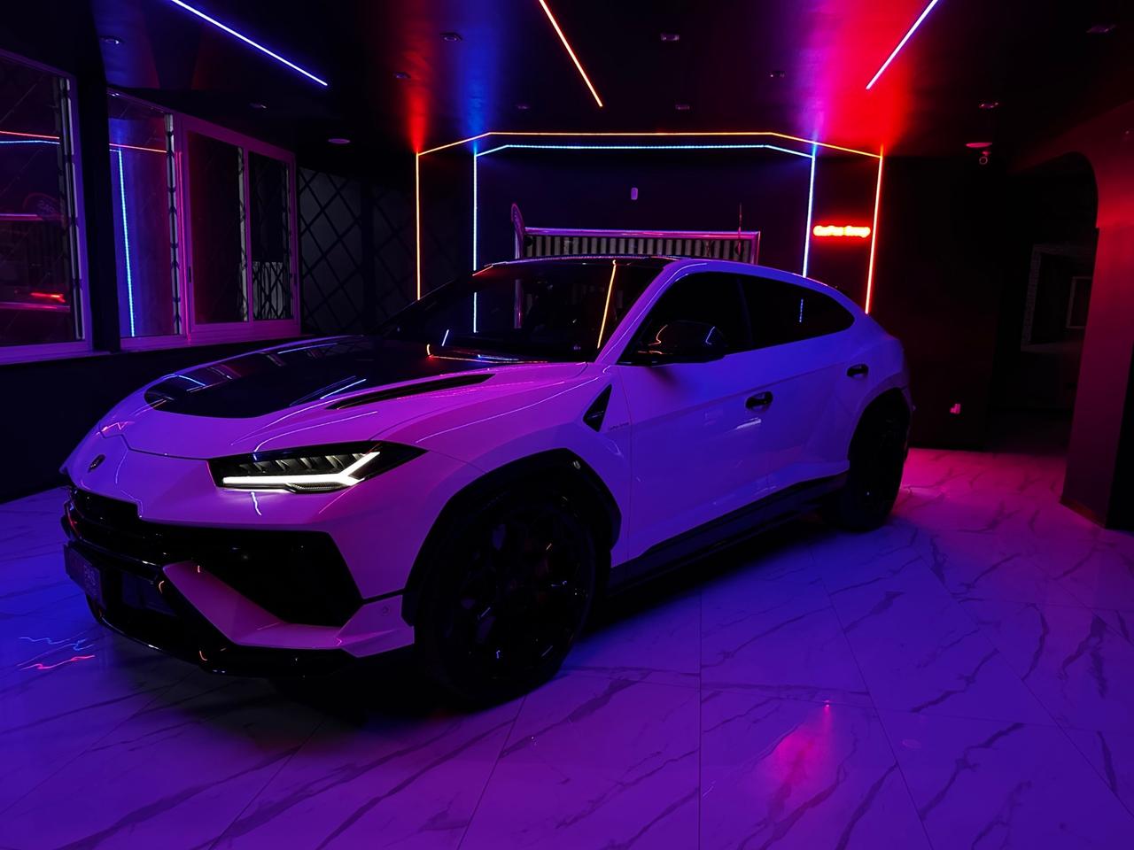 Lamborghini Urus 4.0 Performante FULL CARBONIO