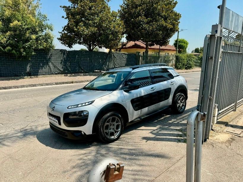 Citroen C4 Cactus BlueHDi 100CV Shine