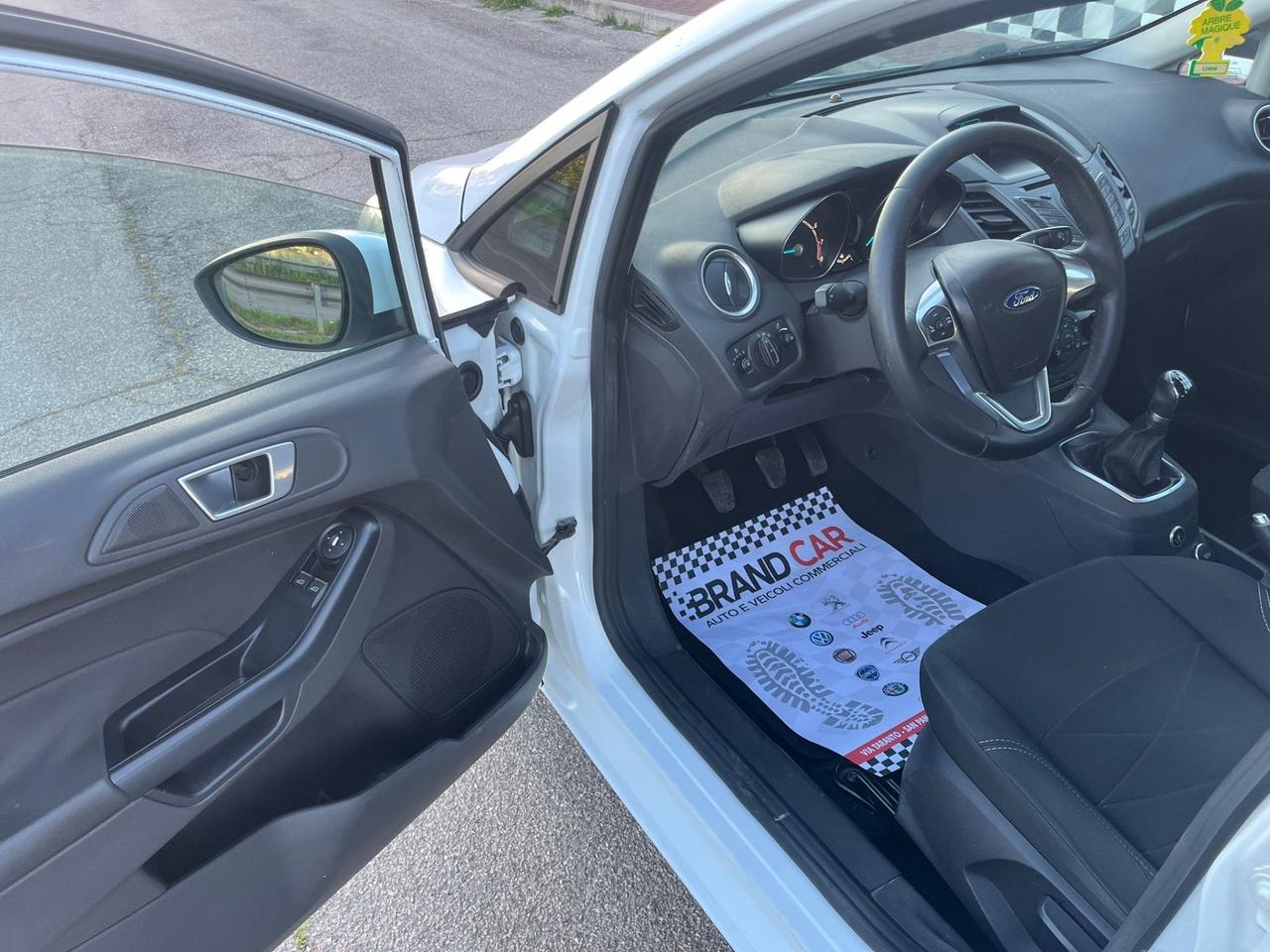 Ford Fiesta 5p. Bz.- GPL Titanium - 2014