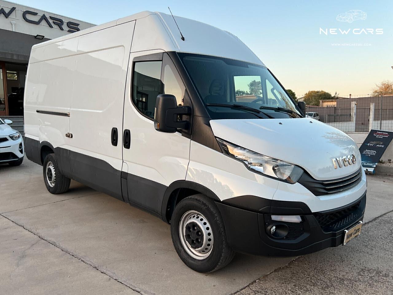 Iveco Daily 35S14SA8V 2.3HPT PLM-TM HI-MATIC