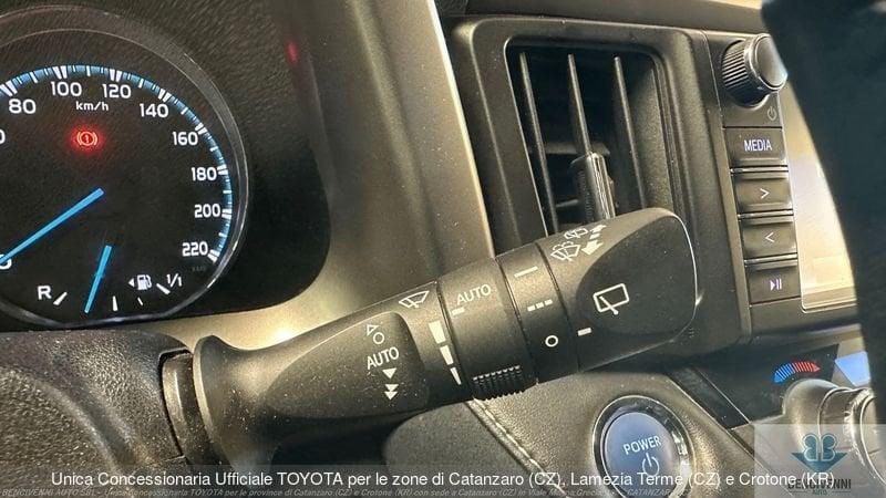 Toyota RAV4 2.5 Hybrid 2WD Style