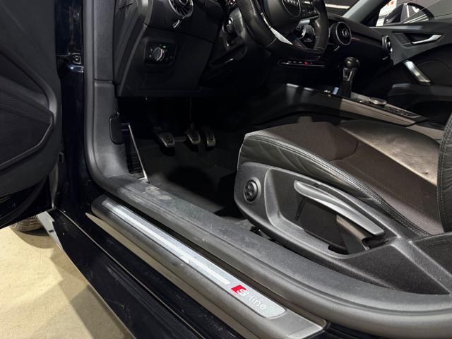 AUDI TT TT 2.0 TDI ROADSTER SLINE TOTAL BLACK