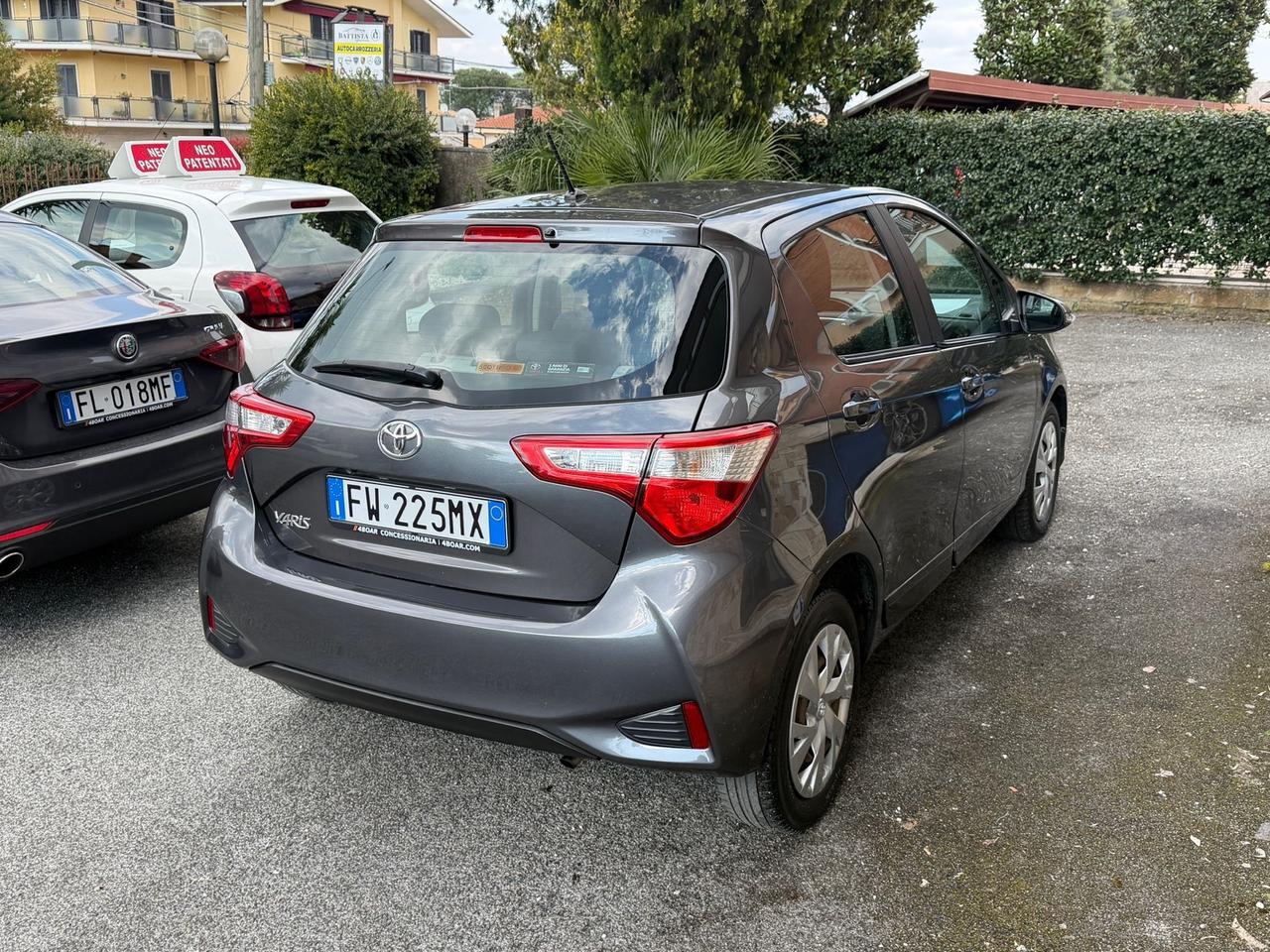 Toyota Yaris 1.0 Lounge *Garanzia 36 mesi*