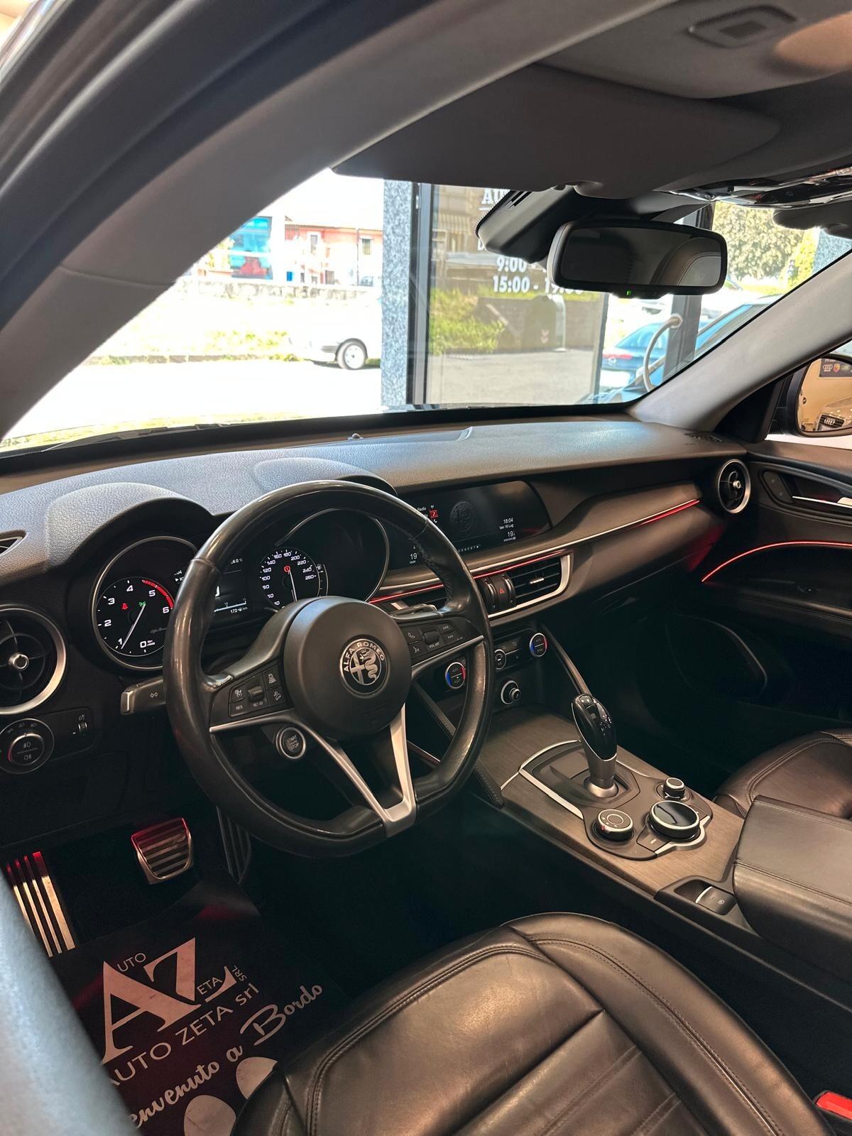 Alfa Romeo Stelvio 2.2 Turbodiesel 210 CV AT8 Q4 Super