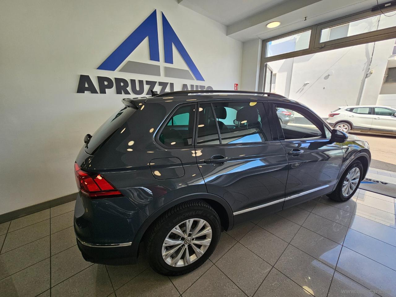 VOLKSWAGEN Tiguan 2.0 TDI 150CV SCR DSG Life
