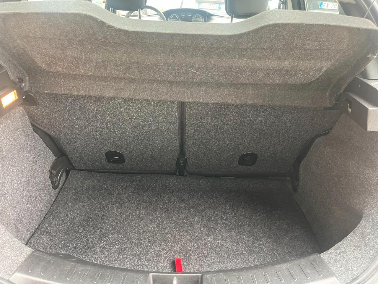 Lancia Ypsilon 1.0 FireFly 5 porte S&S Hybrid Ecochic Gold NEO PATENTATI