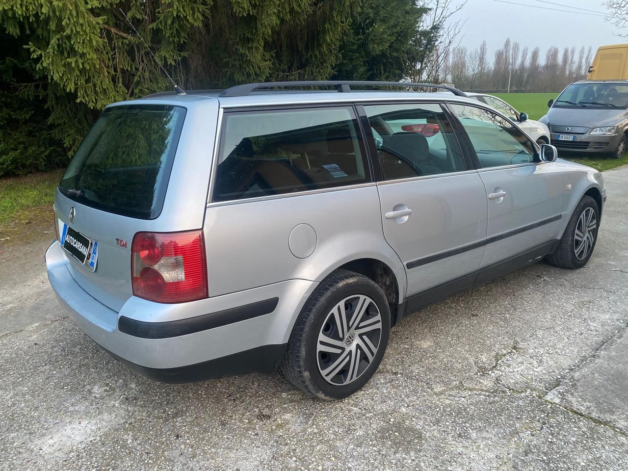 VW PASSAT 1.9 TDI SW UNICO PROPRIETARIO INDISTRUTTIBILE
