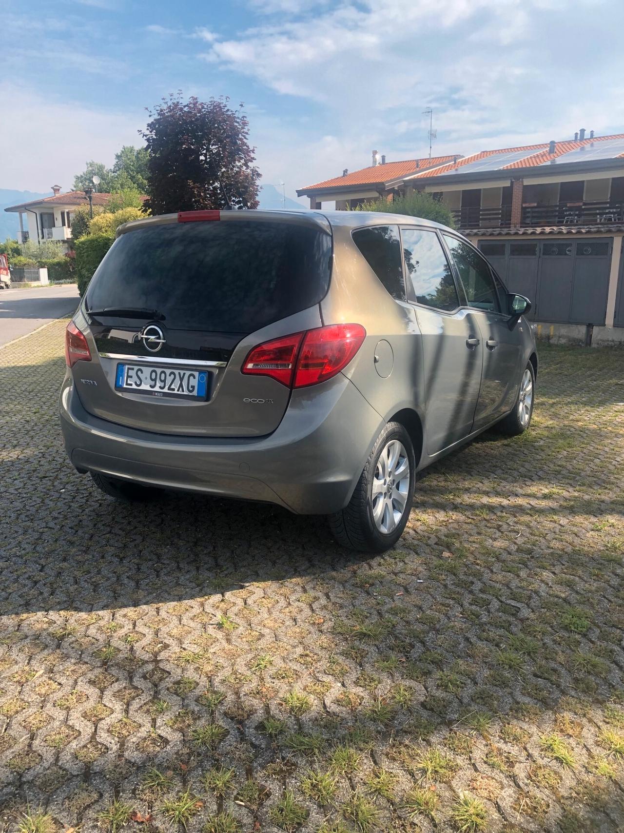 Opel Meriva 1.3 CDTI 95CV ecoFLEX Cosmo