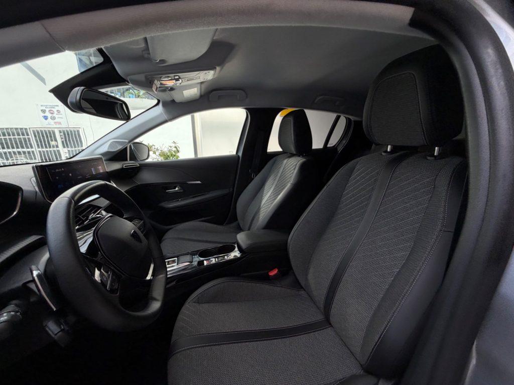 Peugeot 208 Hybrid 110 e-DCS6 Allure da €199,00 mensili