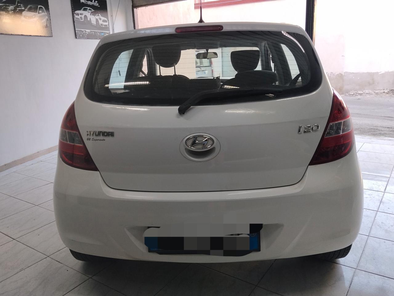 Hyundai i20 1.2 benzina 2010 CON GARANZIA