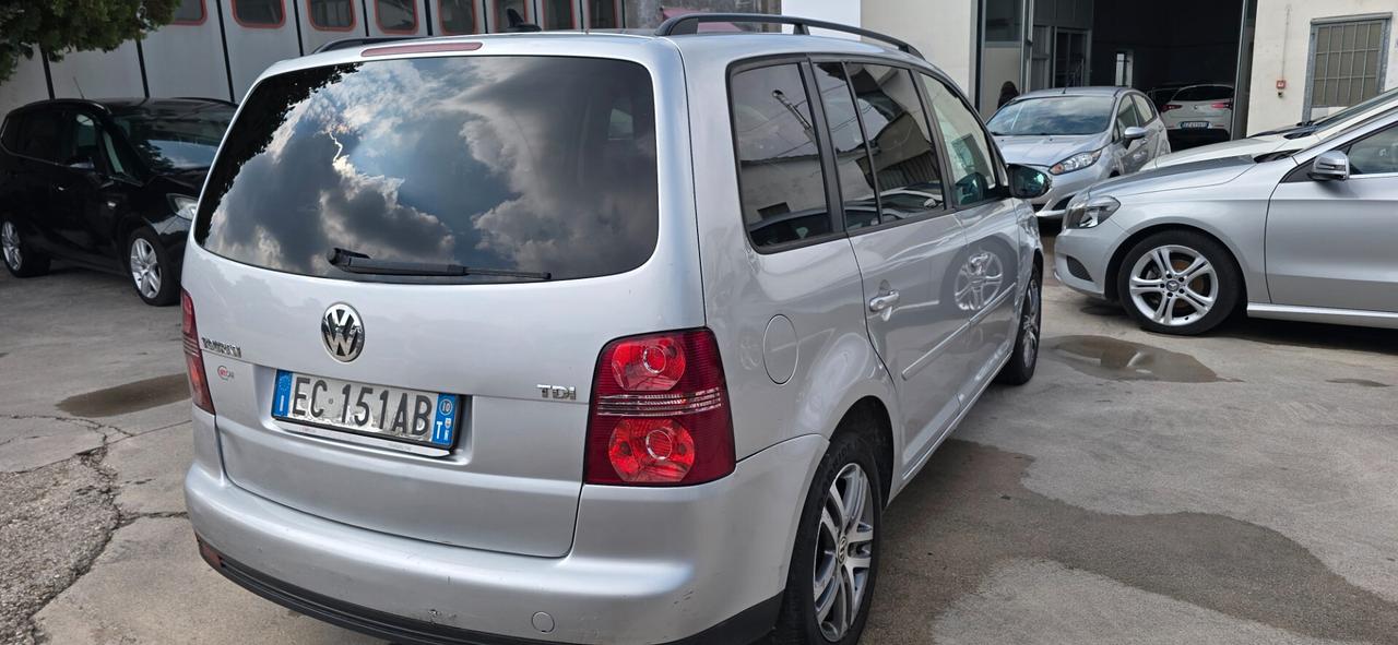 Volkswagen Touran 1.9 TDI 105CV DPF Conceptline