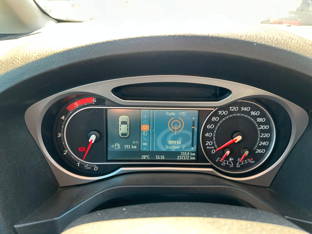 Ford Galaxy 2.2 TDCi 175 CV Ghia DPF