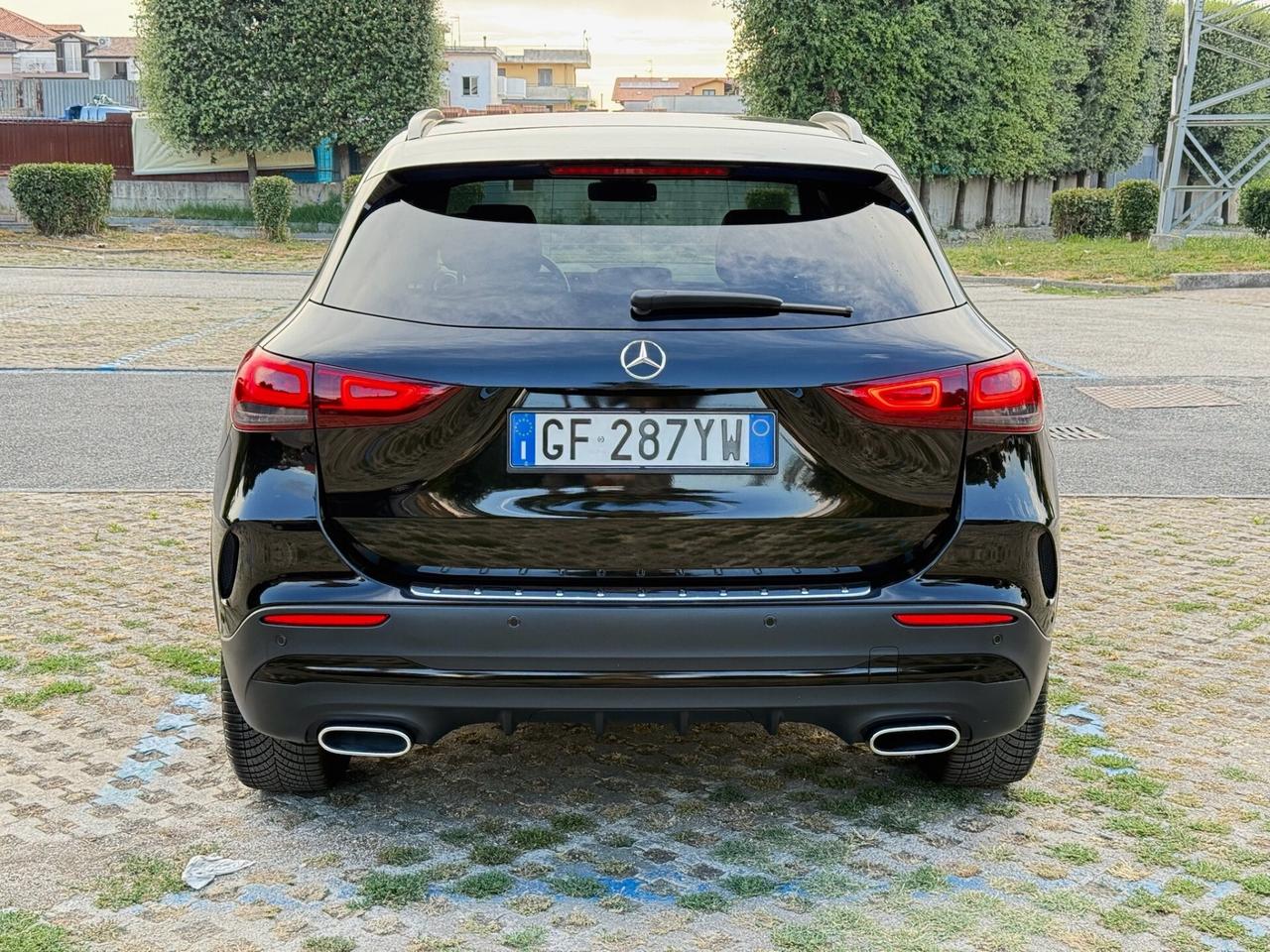 MERCEDES GLA 2.0 116cv AMG Line & Night Package