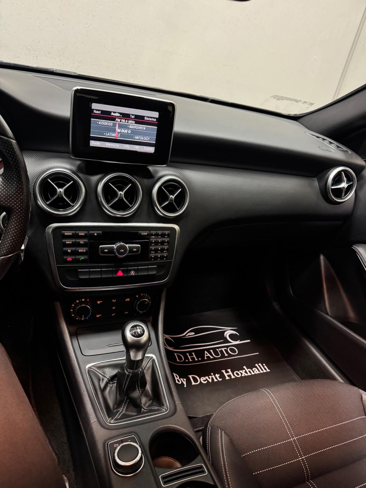 Mercedes-benz A 180 d Premium