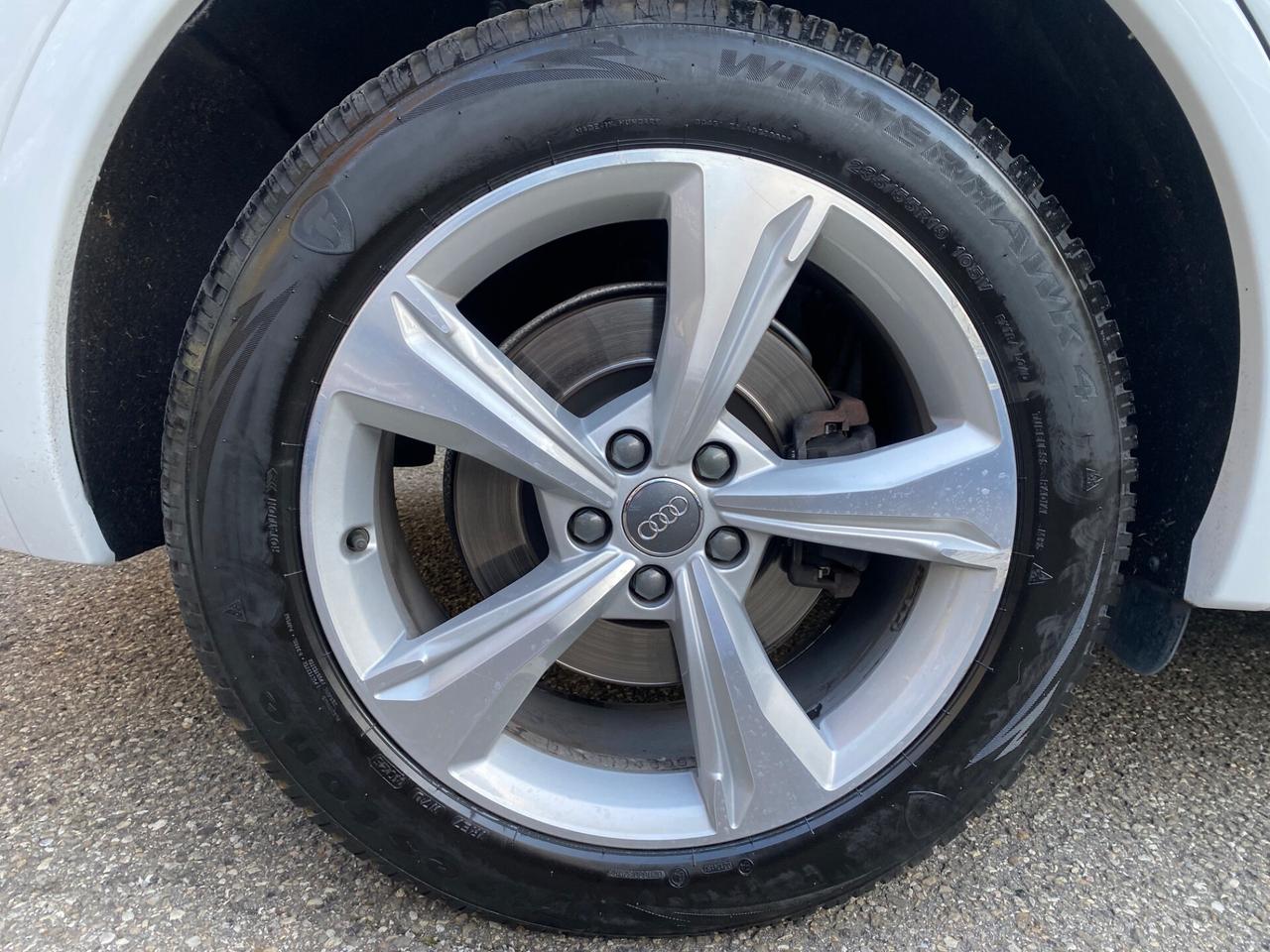 Audi Q5 2.0 TDI quattro S tronic Design Sport