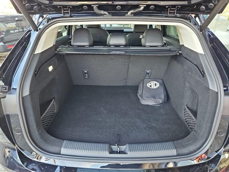 MG HS HS Plug-in Hybrid Luxury