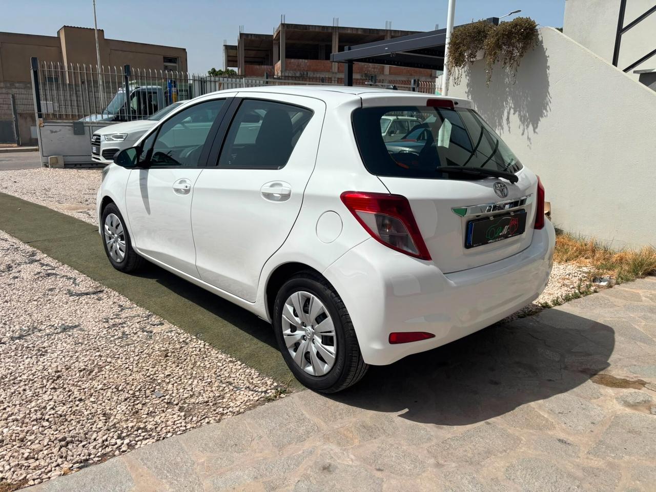 Toyota Yaris 1.0 Lounge 69 CV