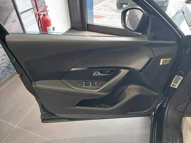 Peugeot 2008 PureTech 100 S&S Allure KM0