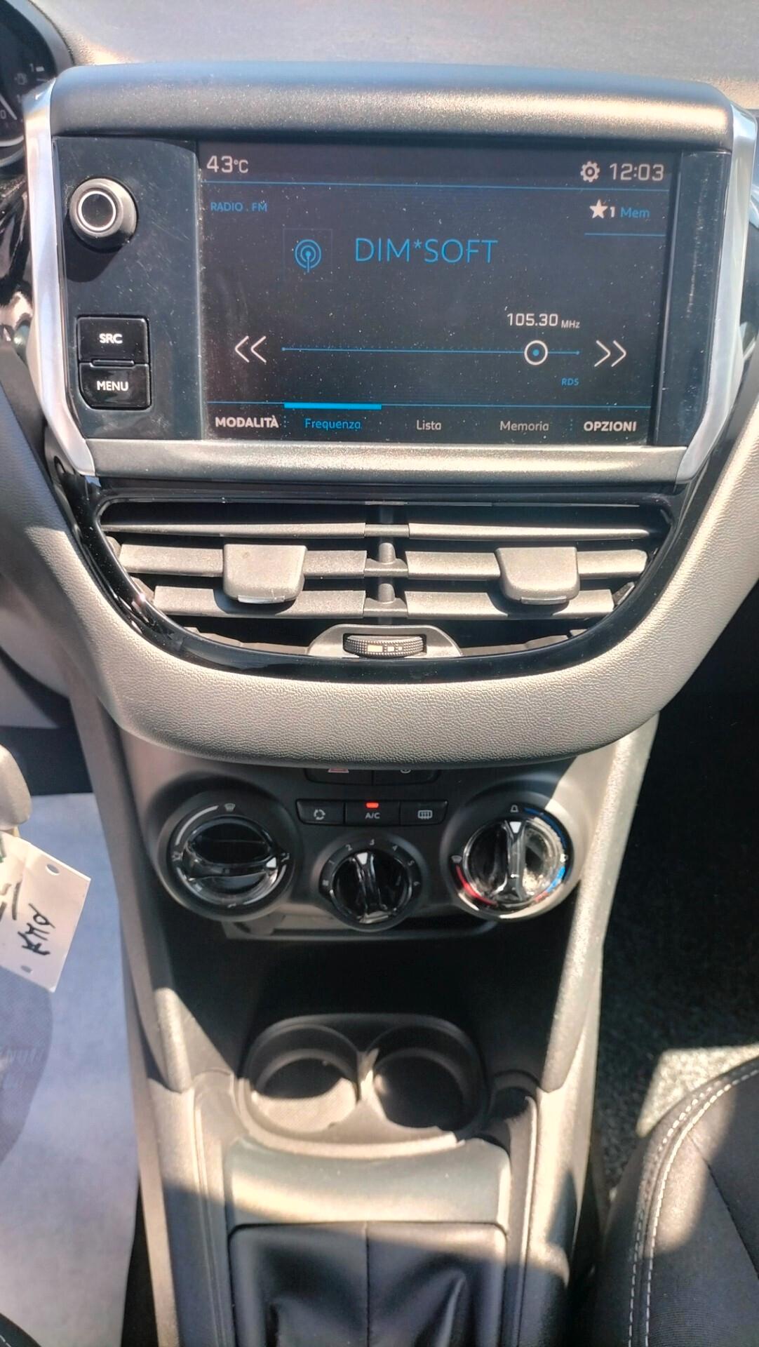 Peugeot 208 PureTech 82 5p. GPL *KM82000** PREZZO REALE