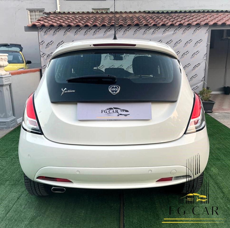 Lancia Ypsilon 1.3 MJT 16V 95 CV 5 porte S&S Gold 2017