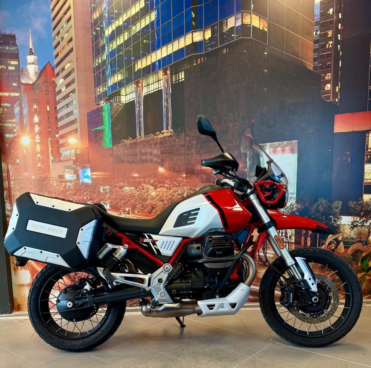 Moto Guzzi V85 TT Euro 5