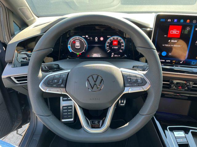 VOLKSWAGEN Golf 2.0 TDI 150 CV DSG SCR R-Line 30 YEARS